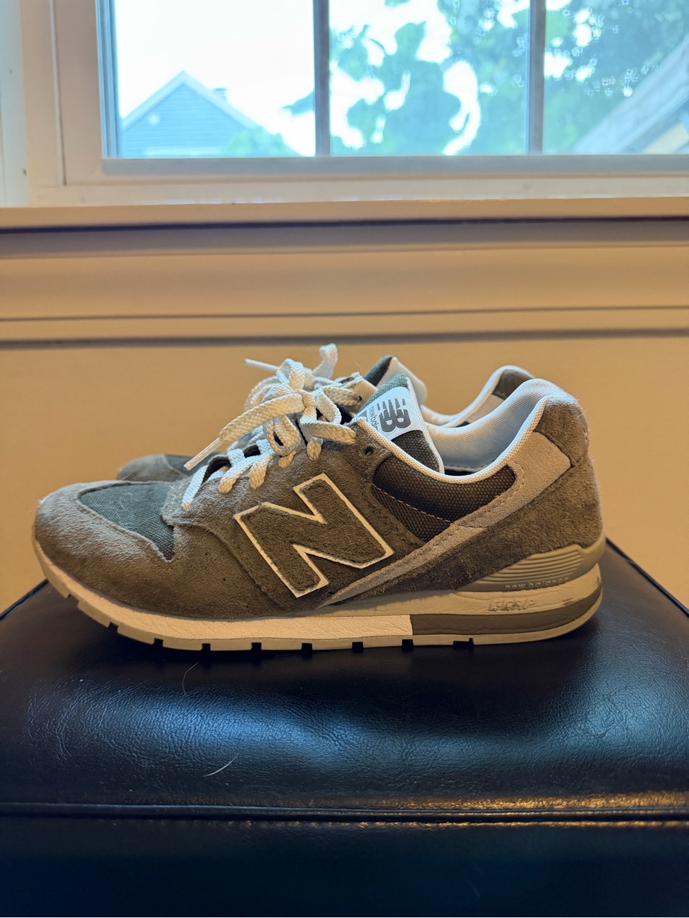 New Balance 996 Khaki Green Suede & Mesh - Picture 4 of 5